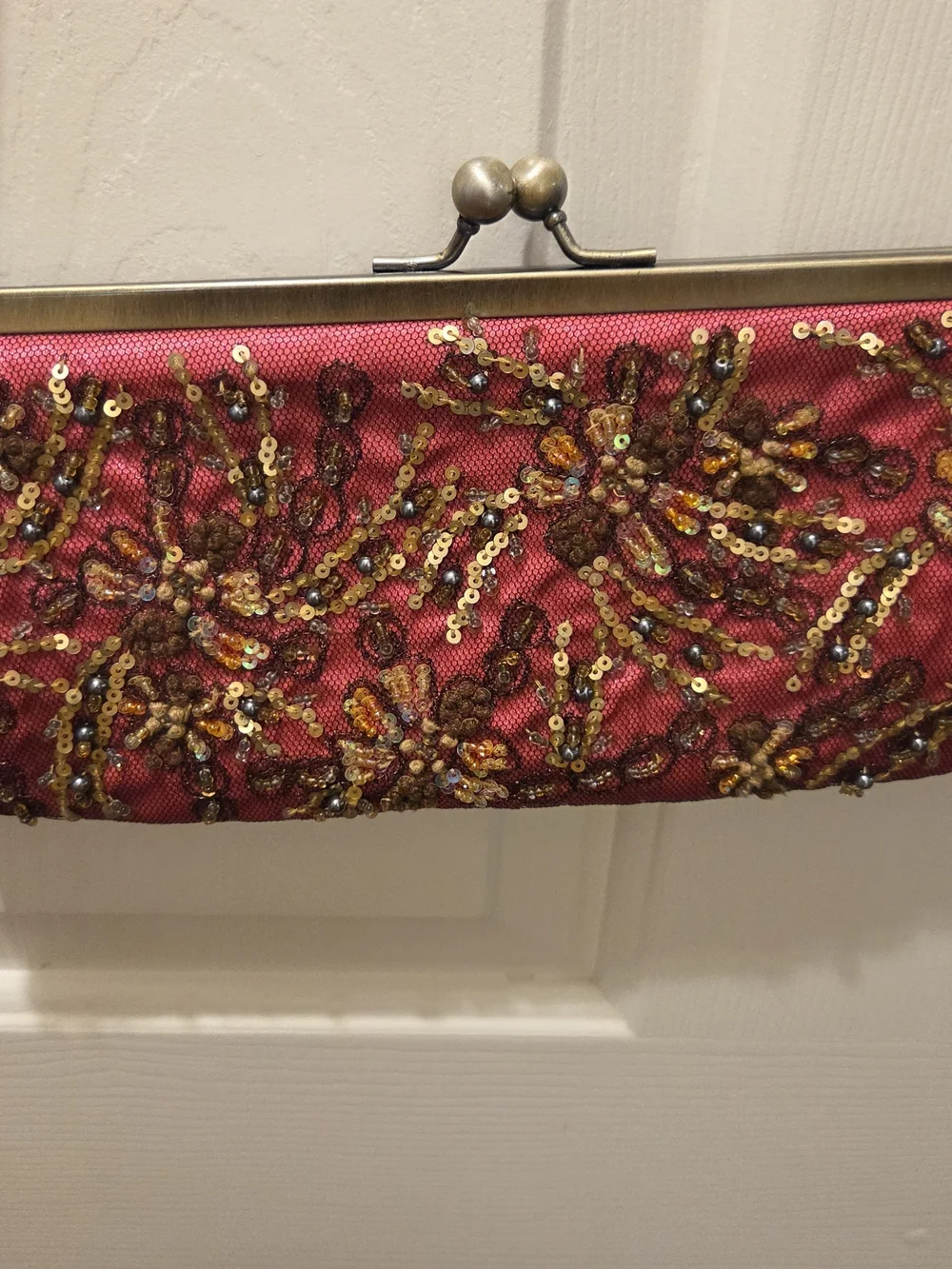 Beaded Pink Evening Clutch with Chain Strap